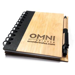 Bloco de Anotações com Capa feita de Bambu