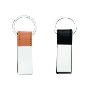 Chaveiro de metal com detalhes em couro