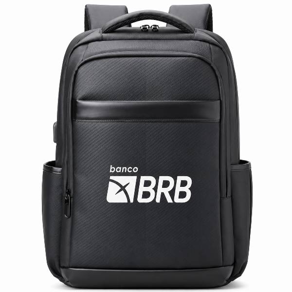 Mochila de Couro com Fio Personalizada