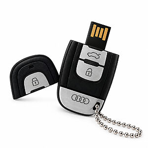 Pen drive emborrachado chave 3d
