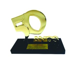 Troféu 50 anos personalizado Brinde