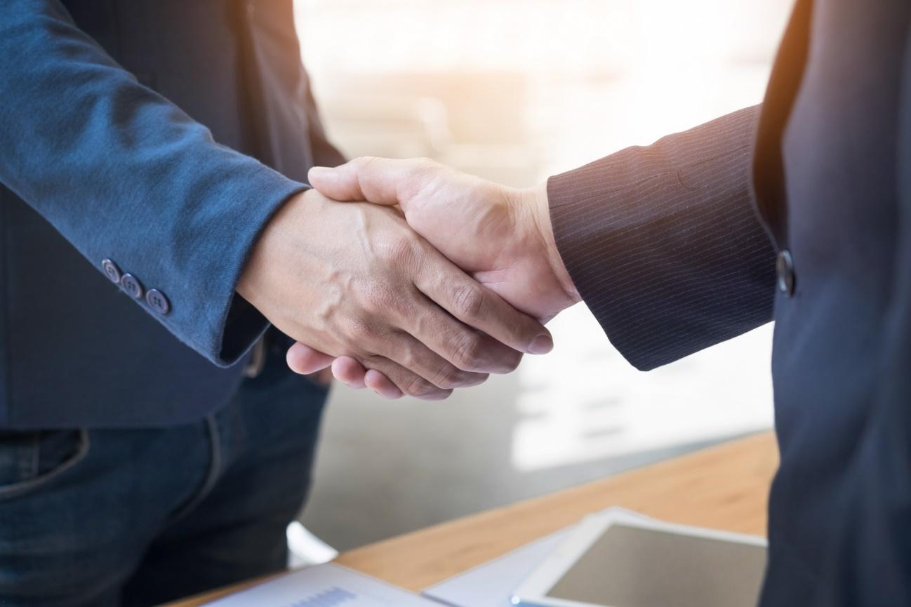 Guia Completo para Solicitar Orçamentos de Brindes Personalizados